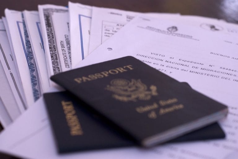 Cómo puedo solicitar una visa de estudiante en Argentina
